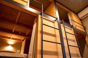 Gallery image of LOCOMOTION COFFEE AND BED in Tateyama