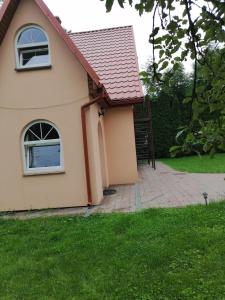 Fotografie z fotogalerie ubytování Całoroczny Domek Dwukondygnacyjny v destinaci Baligród