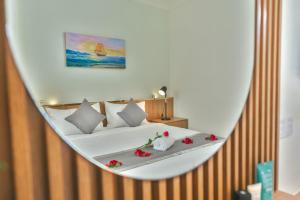 Postel nebo postele na pokoji v ubytování M9 Kirirom Hotel
