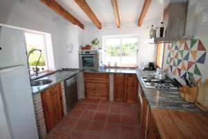 Ett kök eller pentry på Tanja - modern, well-equipped villa with private pool in Costa Blanca