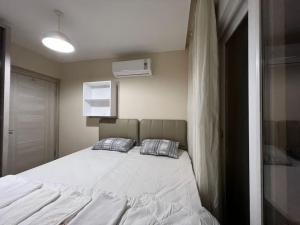 Postel nebo postele na pokoji v ubytování Cozy flat close to Konyaaltı beach'7'