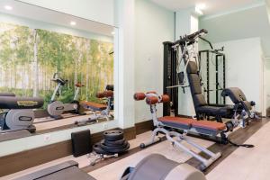 Fitness centrum a/nebo fitness zařízení v ubytování AluaSun Helios Beach - All Inclusive