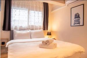 Fotografie z fotogalerie ubytování Comfortable flat in center of Alsancak v destinaci Konak