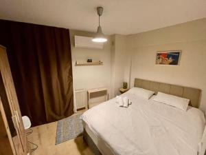 Fotografie z fotogalerie ubytování Comfortable flat in center of Alsancak v destinaci Konak
