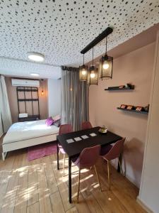 Suite4u客房内的一张或多张床位