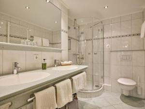 Ein Badezimmer in der Unterkunft Hotel Reppert