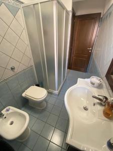 Ένα μπάνιο στο Faldor's home +20 φωτογραφίες