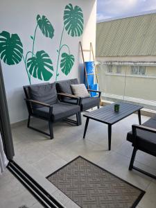 Balkón nebo terasa v ubytování Coastal View Apartments