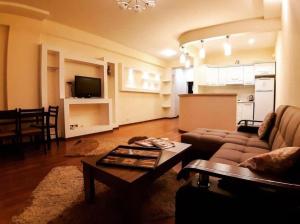 Μια τηλεόραση ή/και κέντρο ψυχαγωγίας στο City View by Shareef Travel