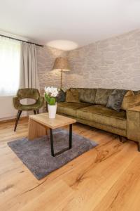 Istumisnurk majutusasutuses Hotel Alpenrose
