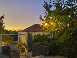 Ogród w obiekcie Casa Badana, Exclusiva Casa Privada con Piscina y Vistas al Mar
