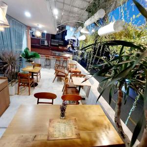 Restoran atau tempat lain untuk makan di Hue nice dorm