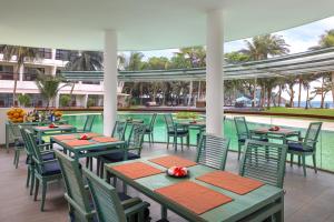 Restaurace v ubytování Occidental Eden Beruwala