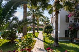 Zahrada ubytování Carrington Suites