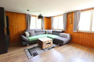 Istumisnurk majutusasutuses Hus8 Krumbach