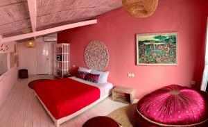 PinkCoco Uluwatu - Constant Surprises & for Cool Adults Only的休息区