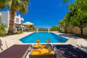 The swimming pool at or close to Villa Asya 2