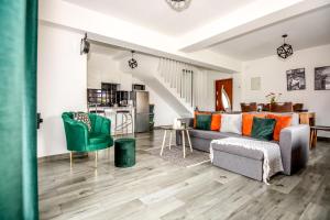 Posedenie v ubytovaní Apartamenty Dwupoziomowe Na Dwa Widoki z Jacuzzi & Sauna