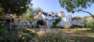 Vonkajšia záhrada v ubytovaní Loches : gîte de charme indépendant avec jardin