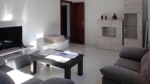 A seating area at Villa Roxemar en Costa da Morte