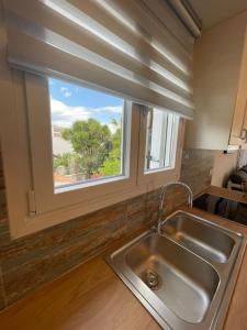Fotografie z fotogalerie ubytování Nano's House Οροφοδιαμέρισμα στο κέντρο v destinaci Spetses