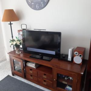 TV a/nebo společenská místnost v ubytování Apartamento Atico Altar