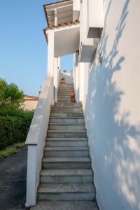 Gallery image of Geoponika apartments 1-2 in Nea Kalikratia