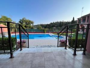 Piscina di Gregory-Vassilis Apartments o nelle vicinanze