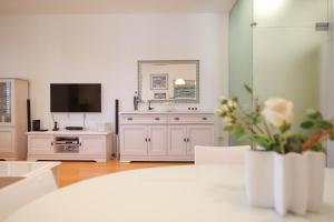 TV/Unterhaltungsangebot in der Unterkunft Apartment Mislav