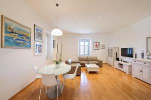 TV/Unterhaltungsangebot in der Unterkunft Apartment Mislav