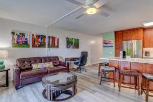 Kuchyň nebo kuchyňský kout v ubytování Kihei Alii Kai C104