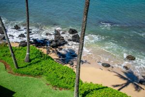 Noelani 410 في Kapalua-West Maui Airport: منظر جوي للشاطئ والمحيط