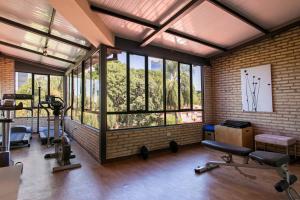 Fitness center at/o fitness facilities sa Las Lomas Casa Hotel