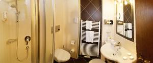 O baie la Hotel Elisabeth