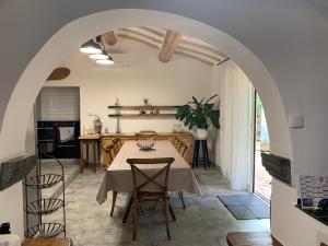 Χώρος καθιστικού στο Prox Saint-Tropez - Maison 3 Chambres- 3 km Mer