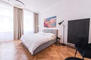 Posteľ alebo postele v izbe v ubytovaní New design APT - central location Wenceslas Square