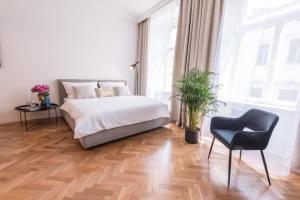 Posteľ alebo postele v izbe v ubytovaní New design APT - central location Wenceslas Square