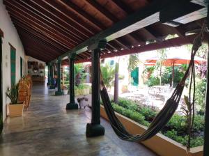 HOTEL NIETO MOMPOX, ubicado en el corazón del centro histórico, frente al rio magdalena en zona de malecón外面的花园