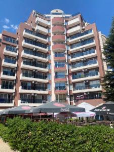 The building in which Az apartmant is located