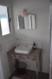 Kylpyhuone majoituspaikassa Nikau Cottage