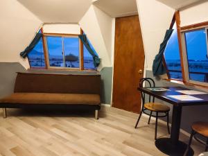 Posezení v ubytování DOMO CAMPING + 30 fotografií
