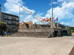 ブレーデネにあるApartment Bredeneの旗の立つ階段
