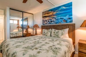 Postel nebo postele na pokoji v ubytování Kahana Reef 321 + 23 fotografií