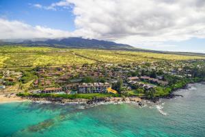 Noelani 302 في Kapalua-West Maui Airport: منظر جوي لمنتجع على الشاطئ