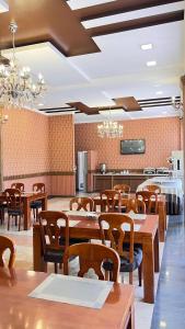 Foto dalla galleria di Hotel Orto Asia a Oš