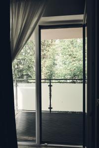 Holiday Siesta Pensjonat, Domki的阳台或露台