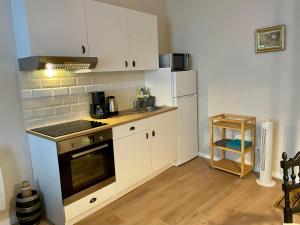 Gallery image of Sisley Cottage in Moret-sur-Loing +17 photos