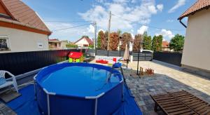 The swimming pool at or close to Silver Zsóry Apartman