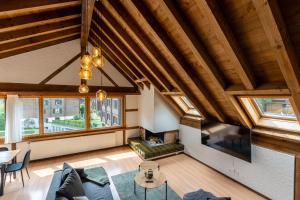 Posezení v ubytování Jungfrau-View Apartment, terrace & free parking
