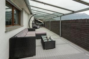 Balkón nebo terasa v ubytování Jungfrau-View Apartment, terrace & free parking